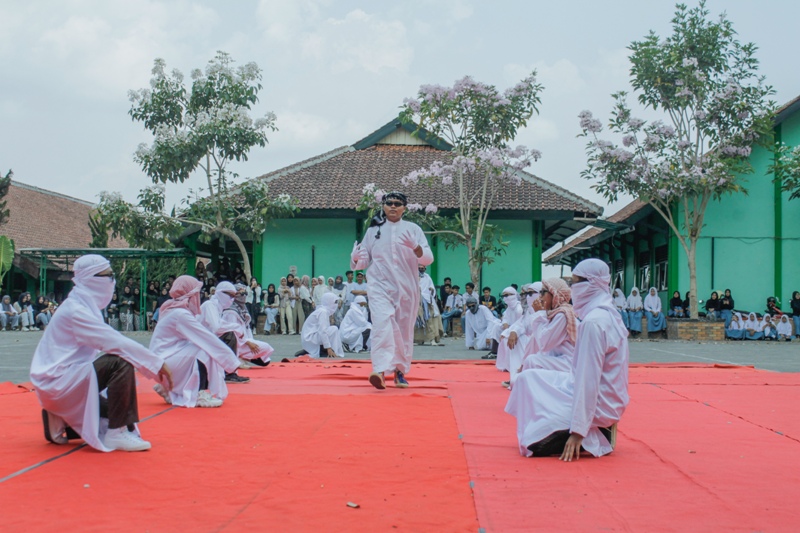 Gelar karya siswa SMAN 1 Bandongan berlangsung meriah.