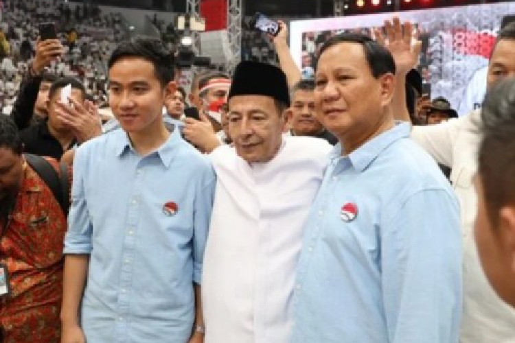 Menteri Pertahanan Prabowo Subianto merupakan sosok capres yang ideal bagi Indonesia. Capres Koalisi Indonesia Maju (KIM) tersebut diyakini kompeten mengakomodir semua kepentingan pro rakyat. (dok/ikl