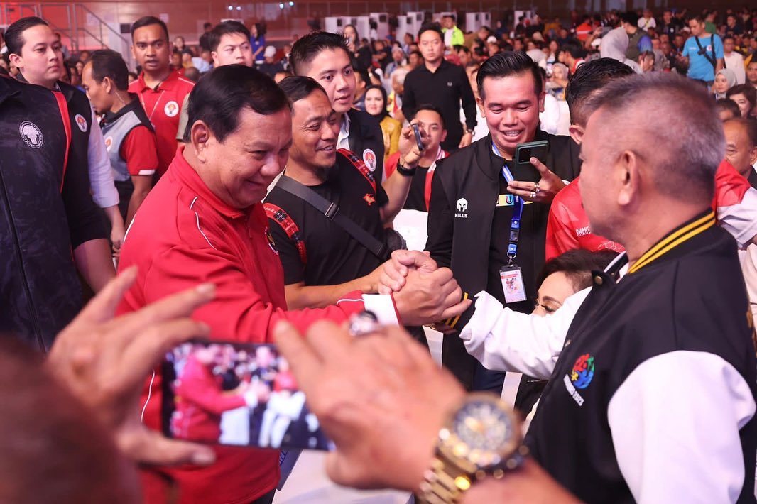 Prabowo Ulti Balik Anies: Demokrasi Era Jokowi Berjalan Baik. Calon Presiden nomor urut 2, Prabowo Subianto secara tegas mengungkapkan indeks demokrasi di era pemerintahan Presiden Joko Widodo.