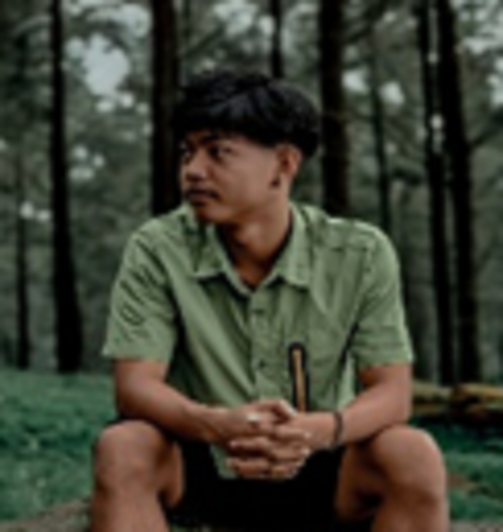 Oleh: Rohman Wahyu R