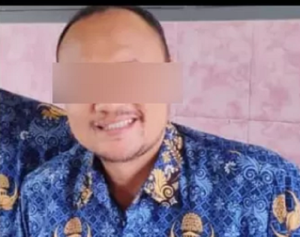 Guru SMP negeri di Tirtomoyo yang nekat akhiri hidup.