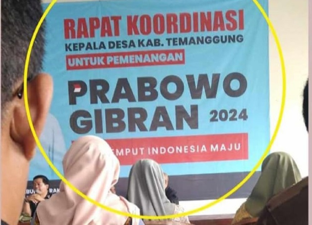 Rapat koordinasi kepala desa se-Kabupaten Temanggung di RM Alas Daun dalam rangka pemenangan paslon nomor 02.