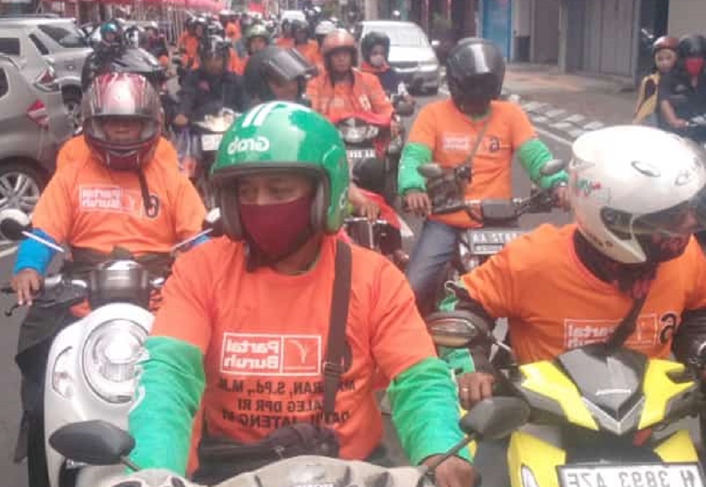 Ratusan buruh di wilayah Kedu memberikan dukungan kepada caleg dapil 6 DPR RI dari Partai Buruh nomor 1, Makiran.