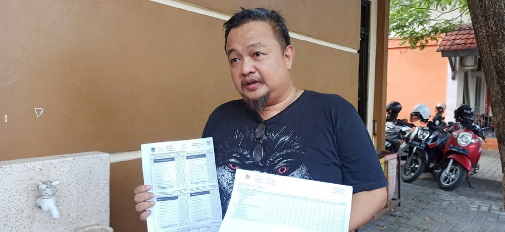 Salah satu tim pemenangan caleg dari Partai Golkar melaporkan adanya dugaan pergeseran suara.