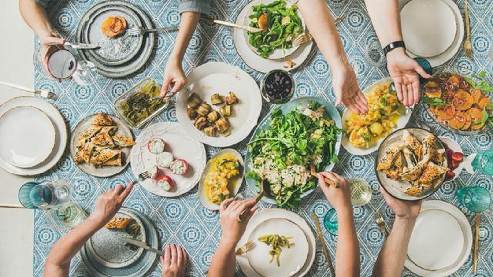 Penderita ginjal, perlu memperhatikan setiap makanan dan minuman yang dikonsumsi agar tetap sehat selama menjalani ibadah ramadan.
