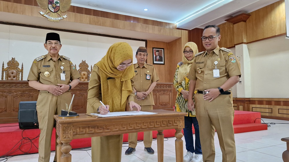 Penandatanganan komitmen pelaksanaan percepatan Kota Sehat di Aula Adipura Setda Kota Magelang, Senin (18/3/2024).