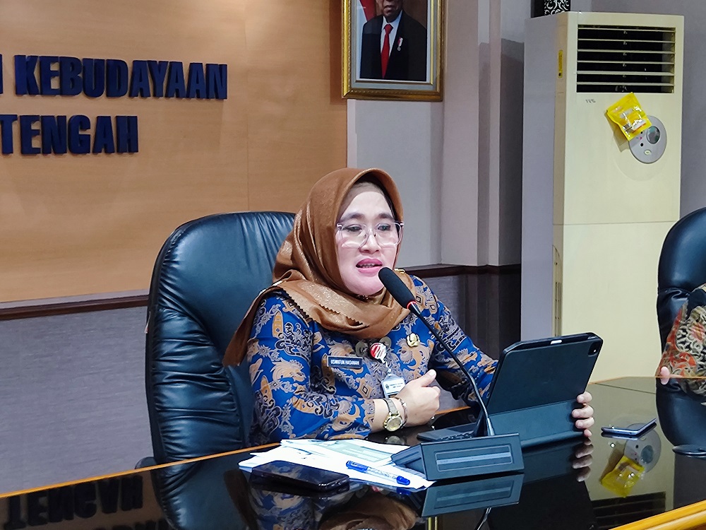 Kepala Disdikbud Jateng Uswatun Hasanah