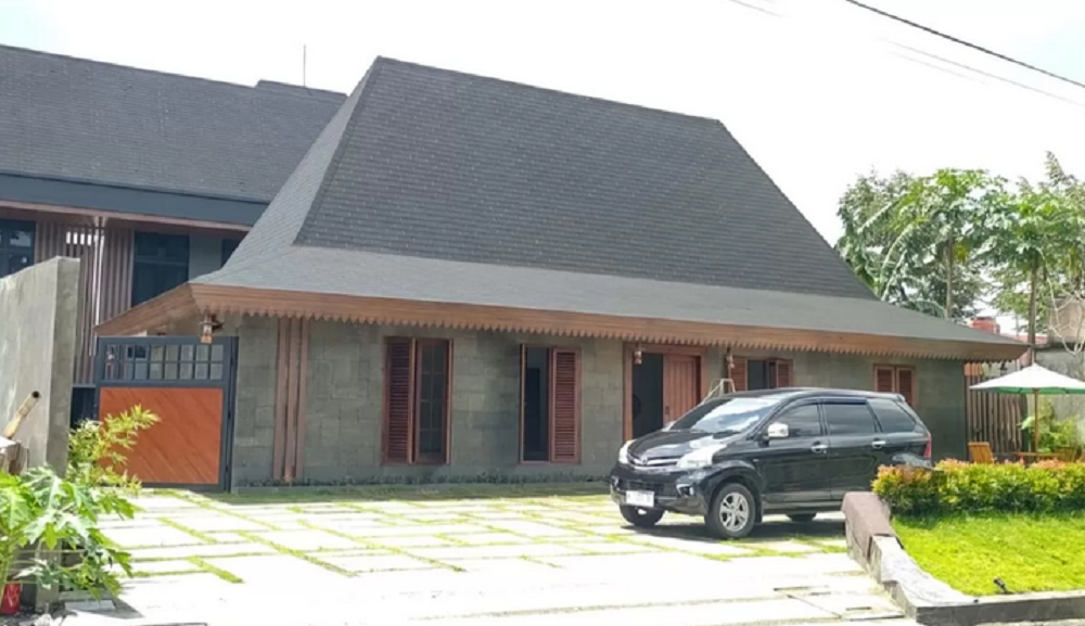 Suasana rumah Ganjar Pranowo yang Padukuhan Tegalsari RT.01, Wedomartani, Ngemplak, Sleman, DI Jogjakarta.