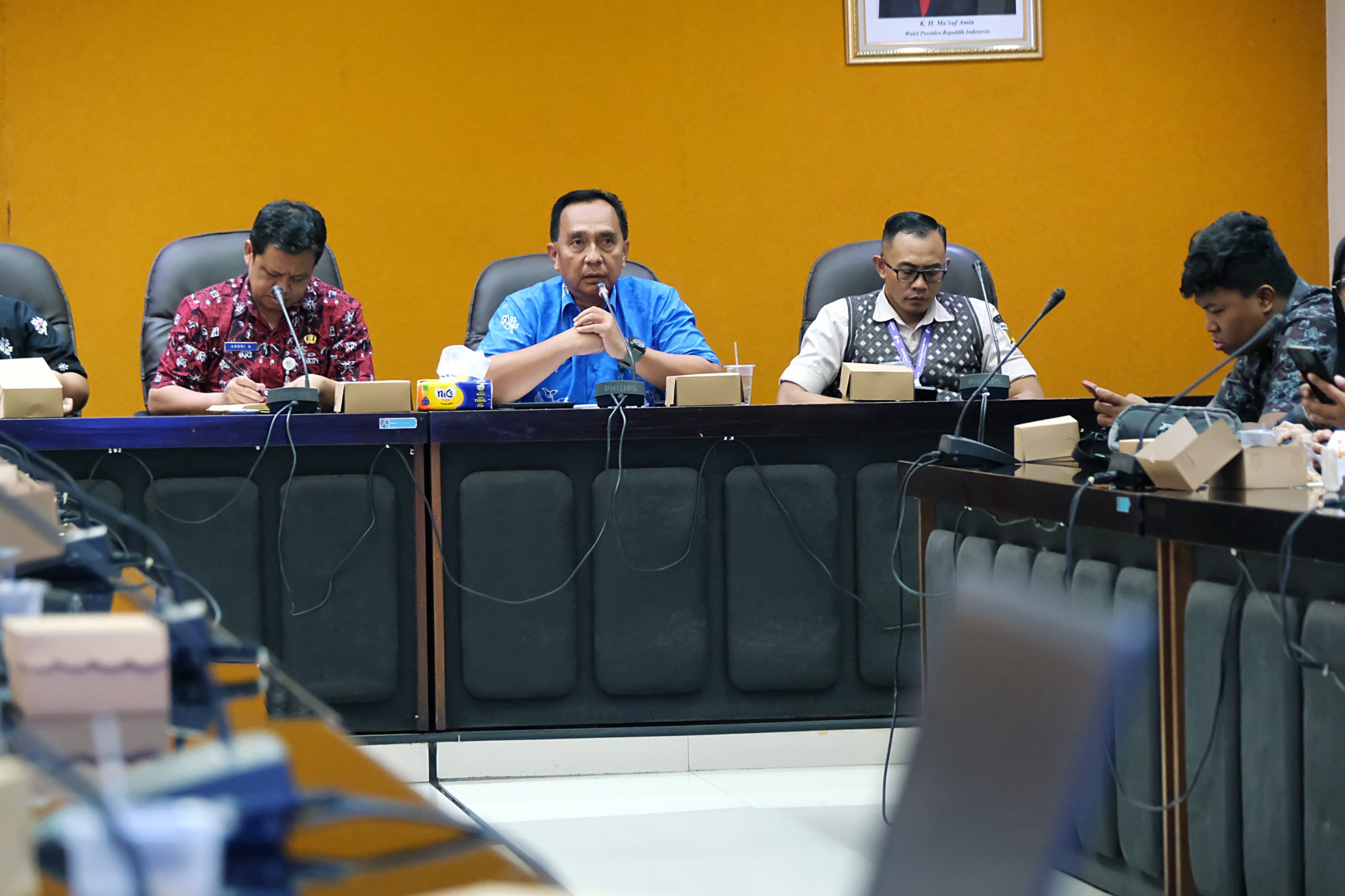 Pemkot Magelang menggelar jumpa pers subsidi layanan PDAM dan PBB-P2 gratis bagi warga kurang mampu dalam rangka Hari Jadi ke-1118 Kota Magelang, Kamis (25/4/2024).