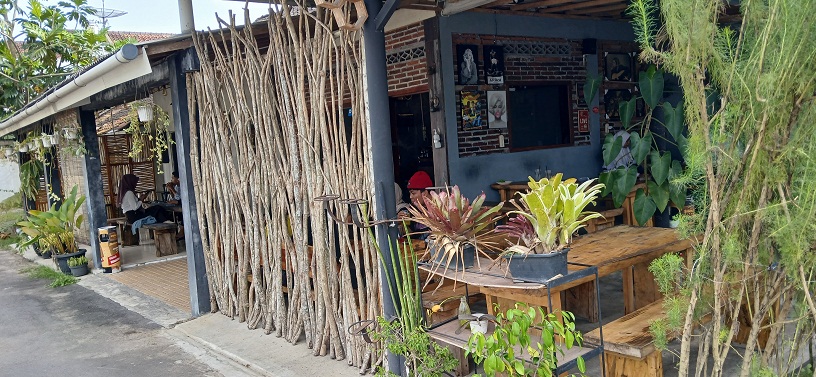 Rintik Kopi salah satu kafe favorit mahasiswa dan pelajar di Kota Magelang.