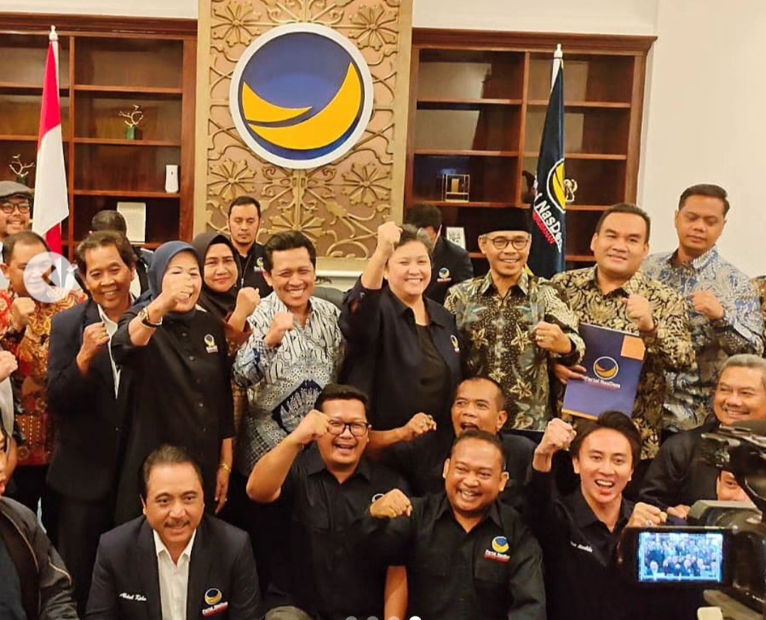 DPP Partai NasDem memberikan rekom kepada Bupati Wonosobo Afif Nurhidayat menjadi calon Bupati Wonosobo dan HM Al Khadziq calon Bupati Temanggung.