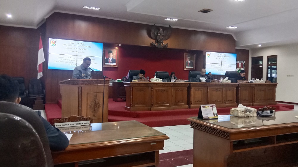 Pemkot Magelang mengajukan anggaran Rp 47 miliar untuk pembangunan awal gedung balai kota pada paripurna Rancangan KUA-PPAS APBD Kota Magelang.