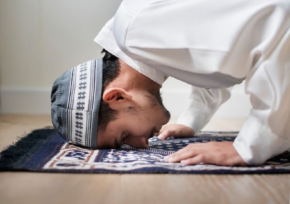 Selain menjalankan ibadah wajib, kaum muslim dianjurkan juga melakukan ibadah sunnah. Salah satunya mendirikan salat sunah dhuha.
