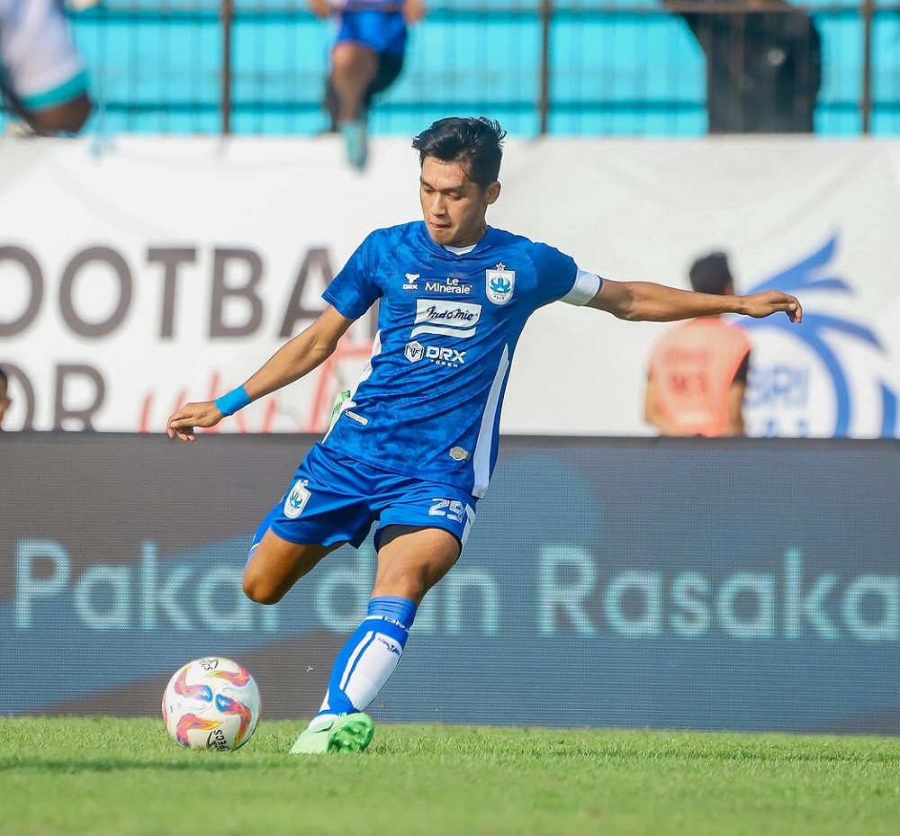 Bermain sebagai tuan rumah pada laga kandang kedua Liga 1 2024-2025, PSIS Semarang lawan PSBS Biak masih sama kuat di babak pertama.