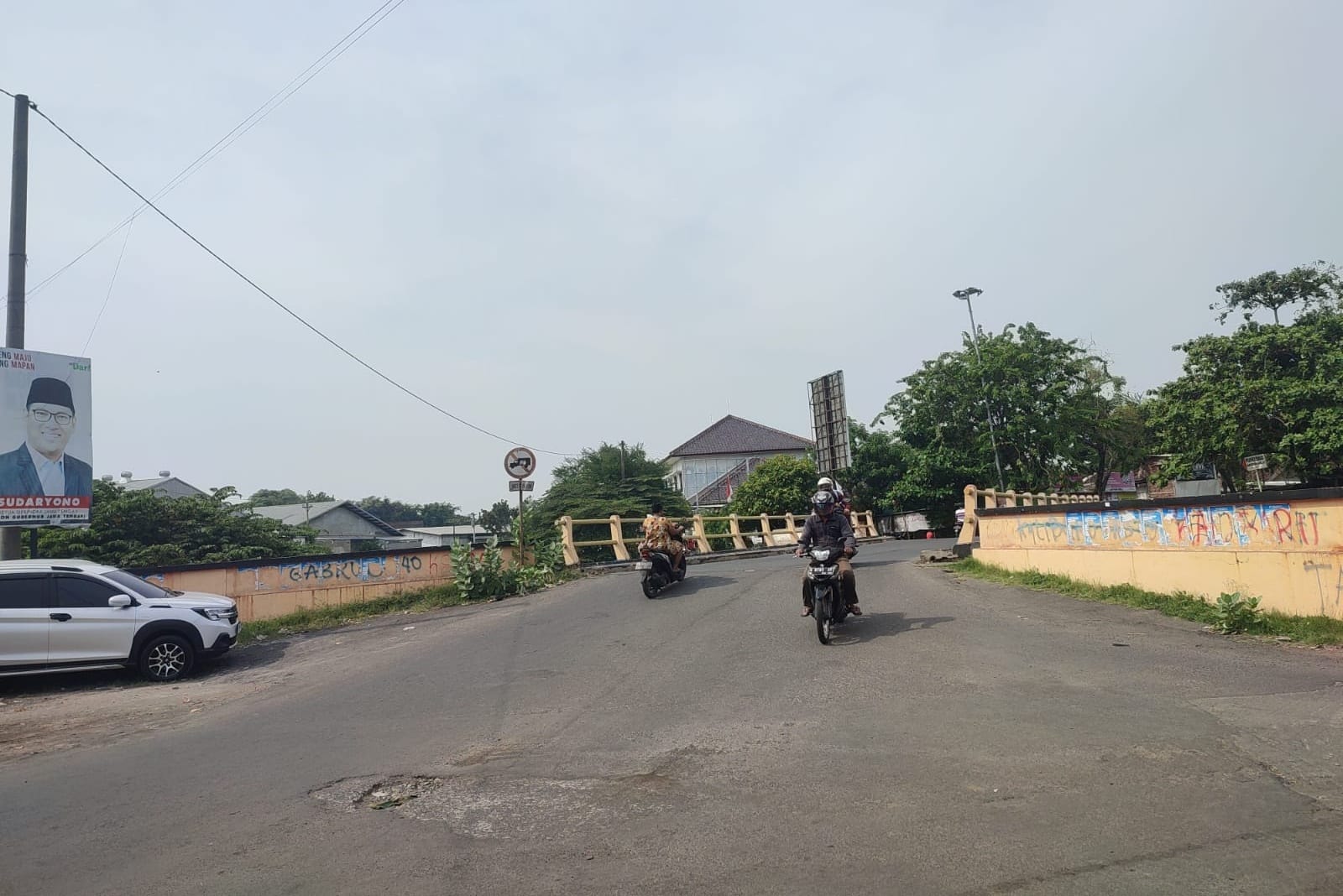 Jembatan Kretek Puter, dekat Puskesmas Bandarharjo lokasi tawuran antara gangster Warmah dengan gangster Jerman hingga menewaskan satu orang, Jumat (23/8/2024)