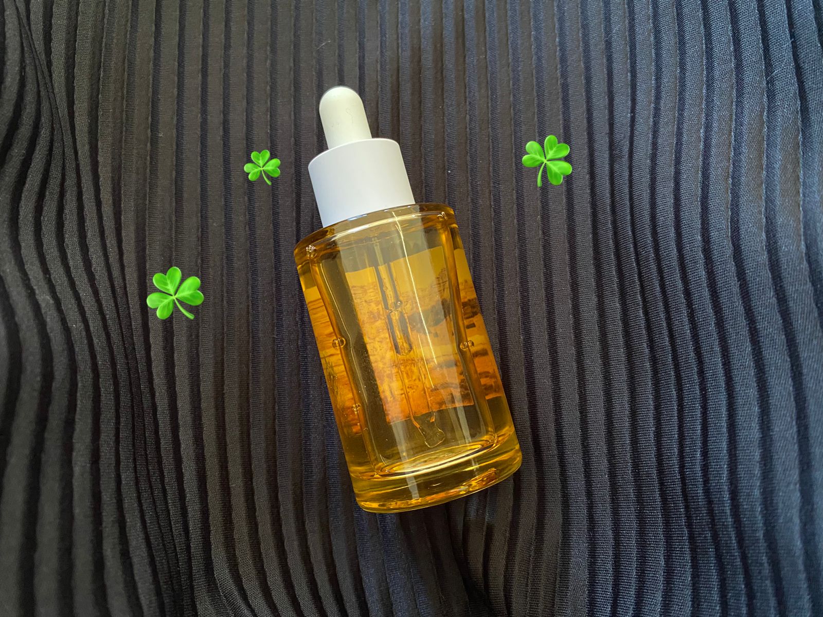 Manfaat serum wajah centela asiatica untuk memperbaiki skin barrier alias kulit bermasalah.