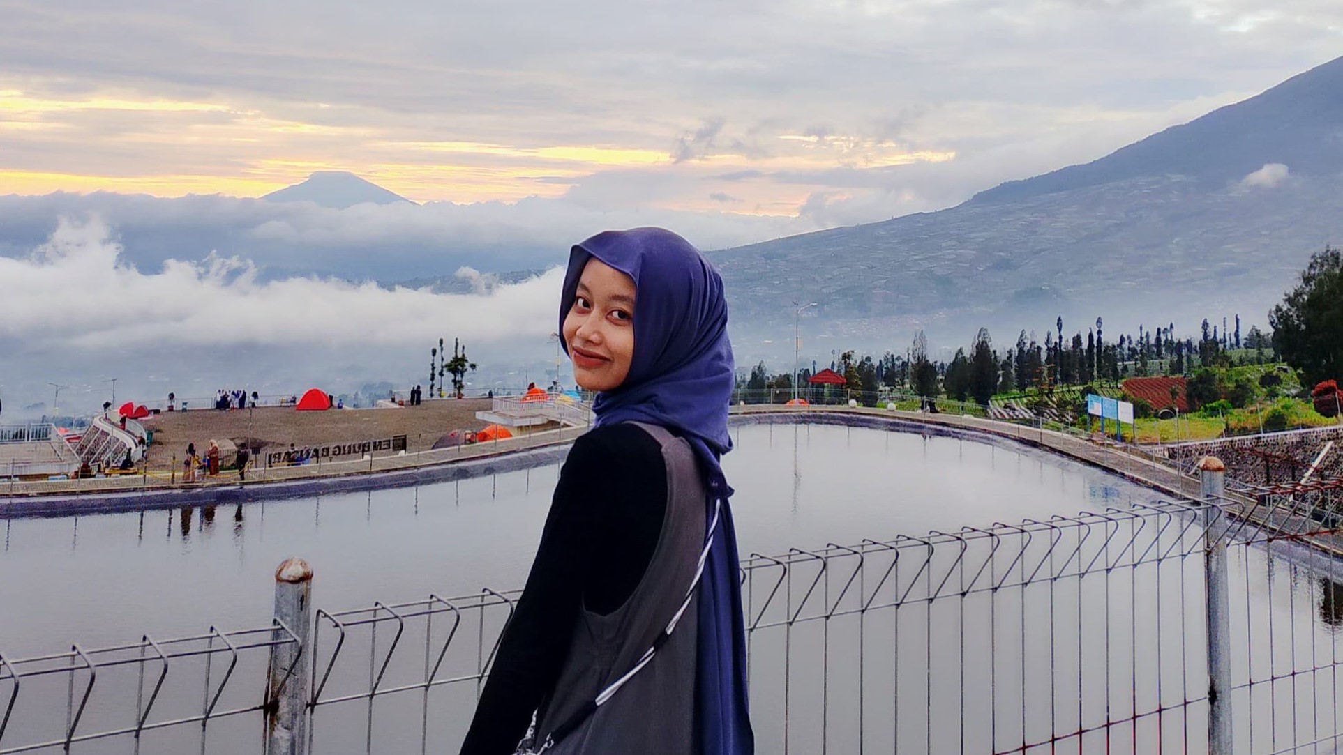 Wisata Embung Bansari ini merupakan wisata dengan pemandangan indah.