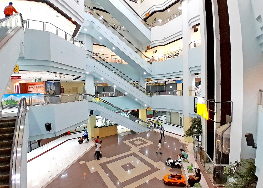 Kondisi Plaza Simpang Lima banyak kios tenant yang tutup. Masa sewa telah habis sejak Maret 2024 lalu.