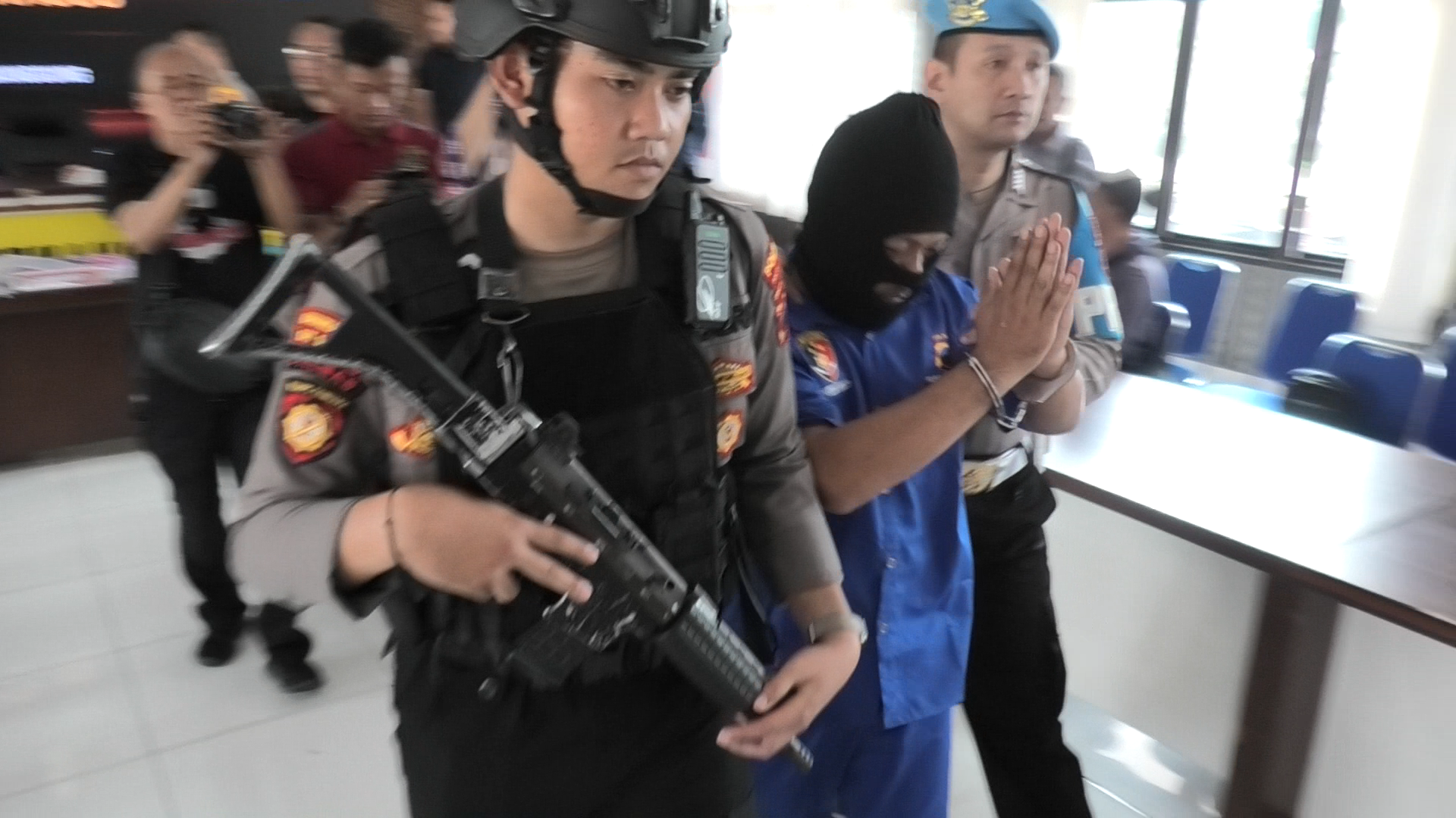 Pembunuh kakek Sishadi yang ditimbun pupuk kandang berhasil ditangkap Polres Temanggung.