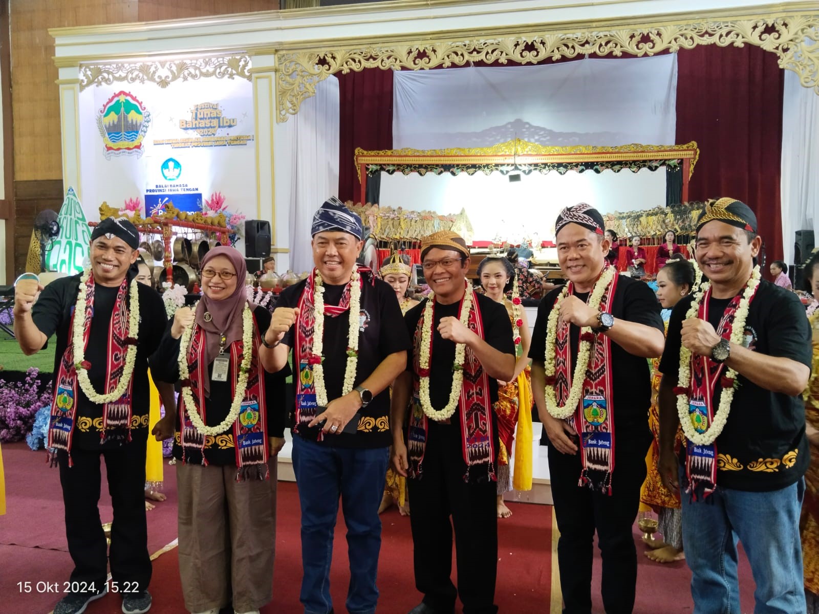 Pembukaan Festival Tunas Bahasa Ibu yang diadakan di Jepara oleh Balai Bahasa Provinsi Jawa Tengah.