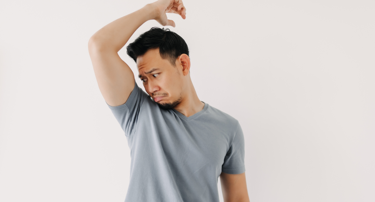Orang dengan masalah bau badan