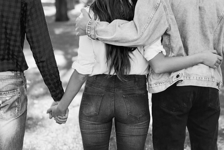 Ilustrasi orang selingkuh