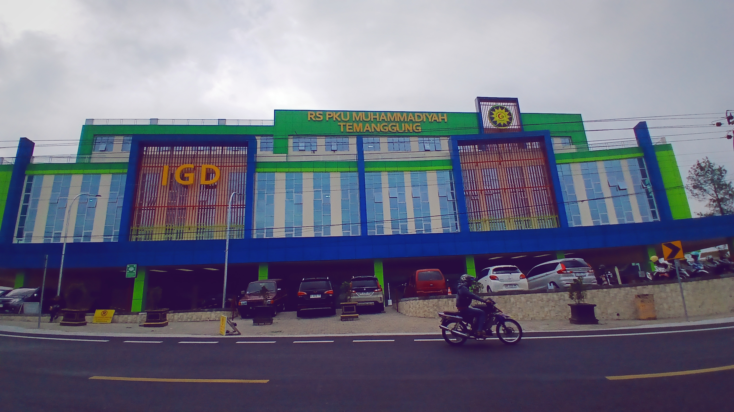 RS PKU Muhammadiyah Temanggung memiliki gedung baru yang lebih representatif untuk melayani masyarakat.