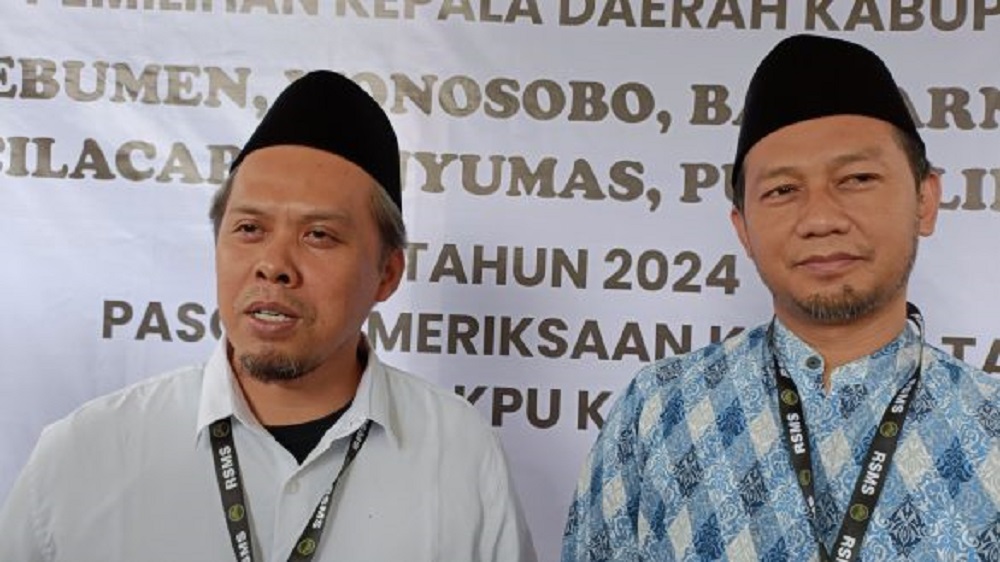 Paslon KH.Khairullah Al Mujtaba (Gus Itab) dan Sidqi Ferin Diana