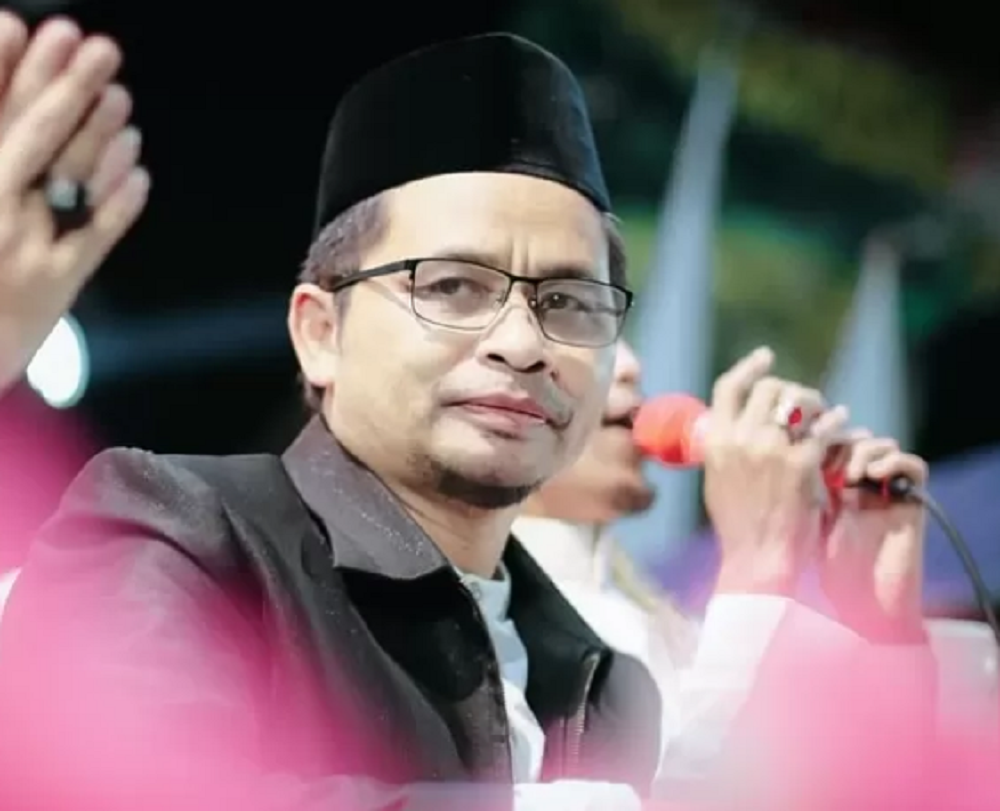 KH Usman Ali Salman, pengasuh pondok pesantren API Al-Huda Dusun Nepak, Desa Bulurejo, Kecamatan Mertoyudan, Kabupaten Magelang