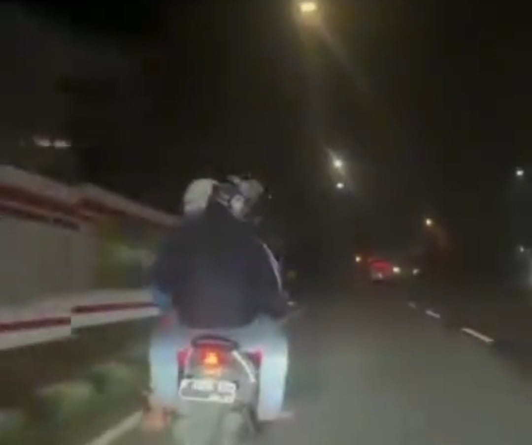 Aksi pengemudi mobil mengejar pelaku klitih alias kreak terjadi di Bawen, Kabupaten Semarang, Sabtu (14/12/2024) malam.