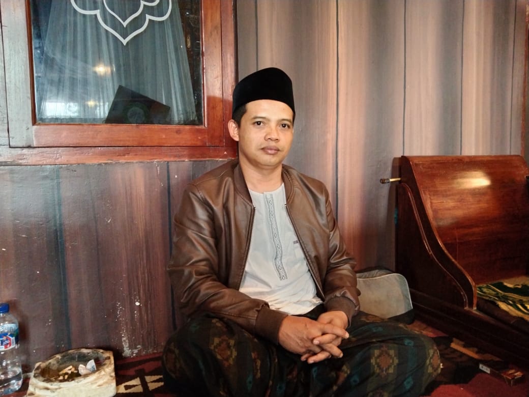 Sohibul Alamah pengelola Makam Sunan Geseng