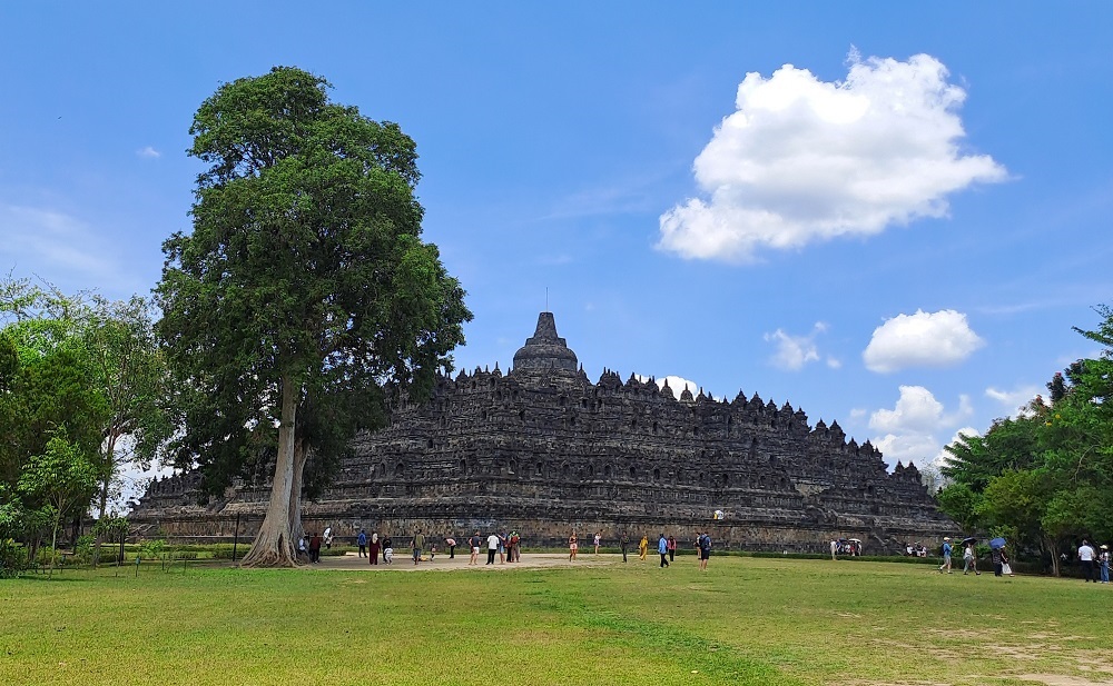 Candi Borobudur Kabupaten Magelang siap menyabut wisatawan selama libur Natal dan Tahun Baru 2025 serta libur panjang sekolah.