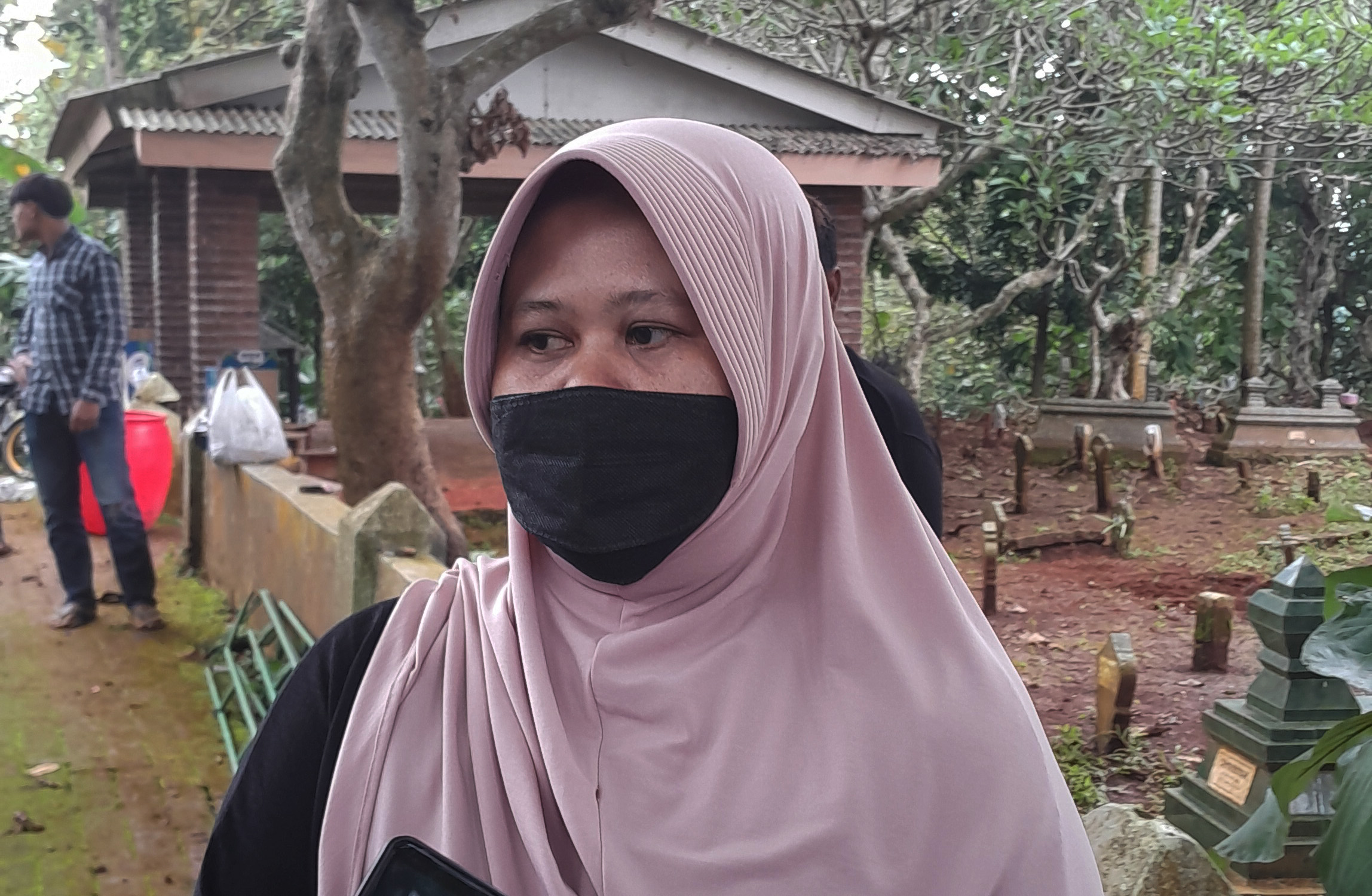 Poniyem, istri korban Darso