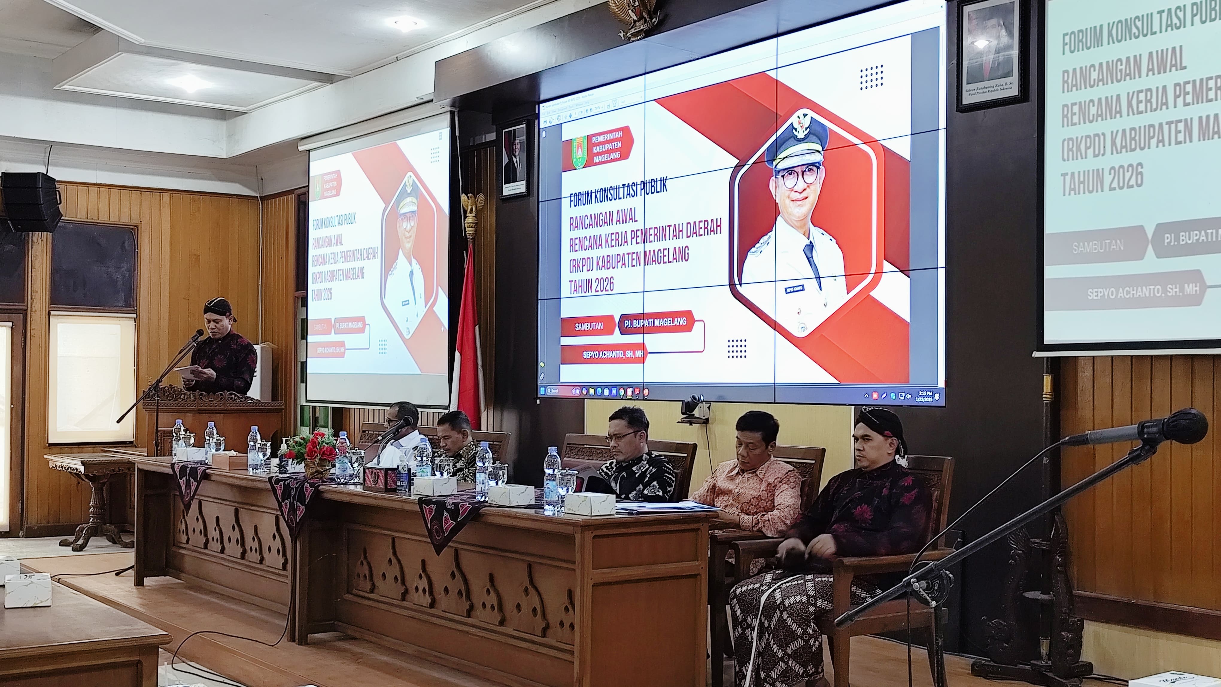 Konsultas publik rancangan awal (Ranwal) RKPD Kabupaten Magelang  yang diadakan  Pemkab Magelang kemarin (24/1/2025).