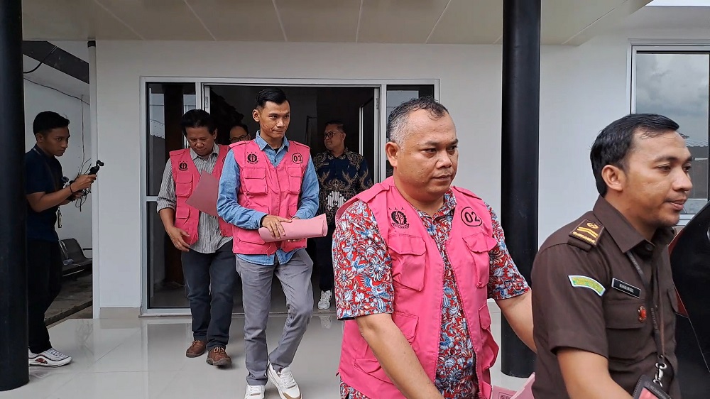 Tiga rekanan yang terlibat kasus korupsi dana kapitasi BPJS Kesehatan di Puskesmas Magelang Utara resmi ditetapkan menjadi tersangka, Kamis (6/2/2025).