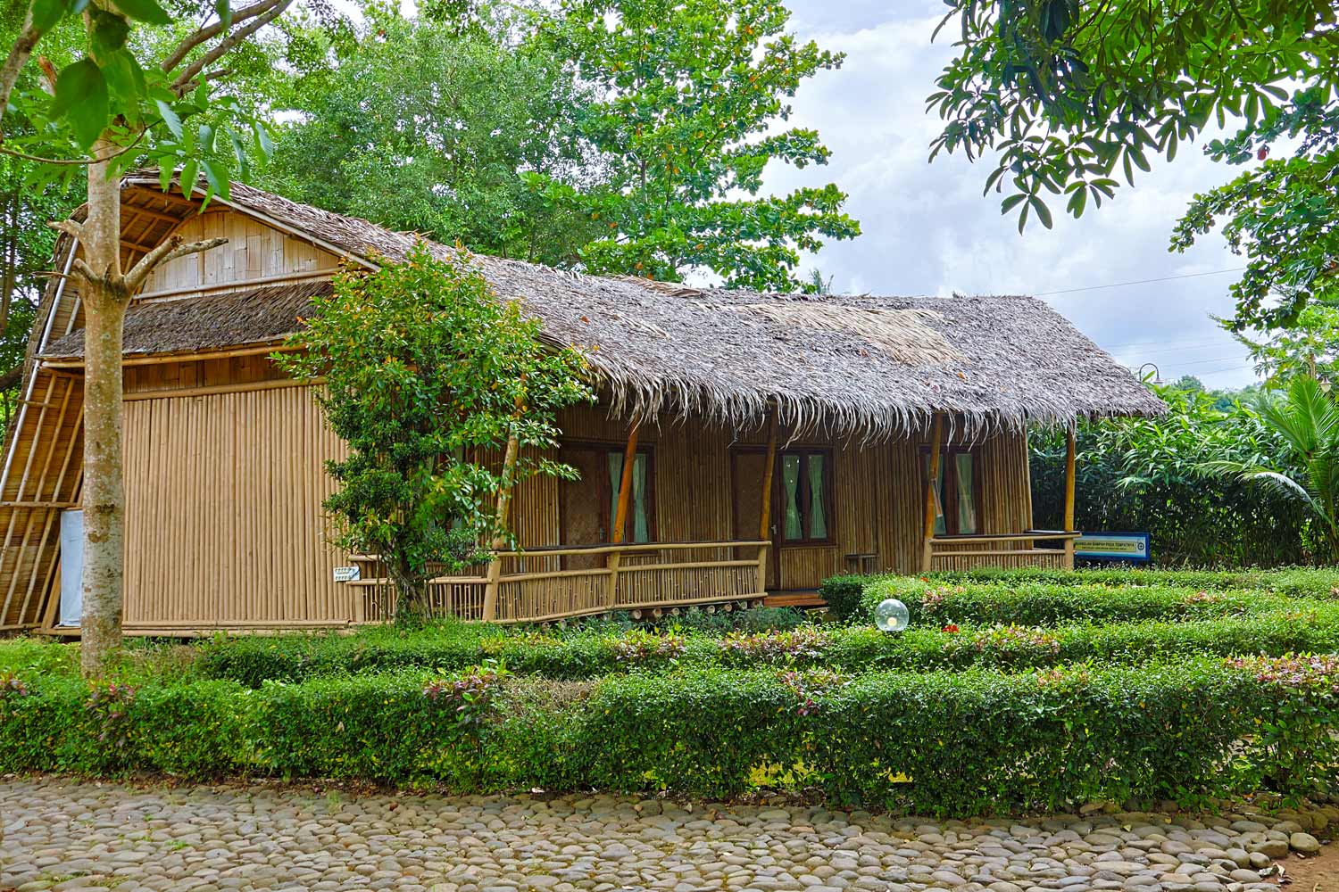 Penginapan kategori Pring Gombong Wulung di Balkondes Kembanglimus.