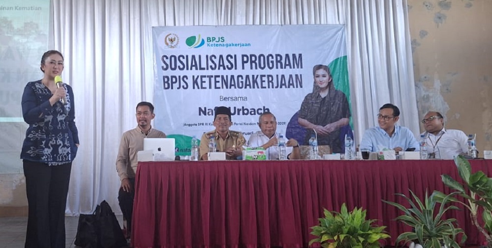 Sosialisasikan pentingnya manfaat program jaminan sosial ketenagakerjaan kepada seluruh elemen masyarakat, BPJS Ketenagakerjaan Magelang bersinergi dengan tokoh masyarakat Nafa Urbach.