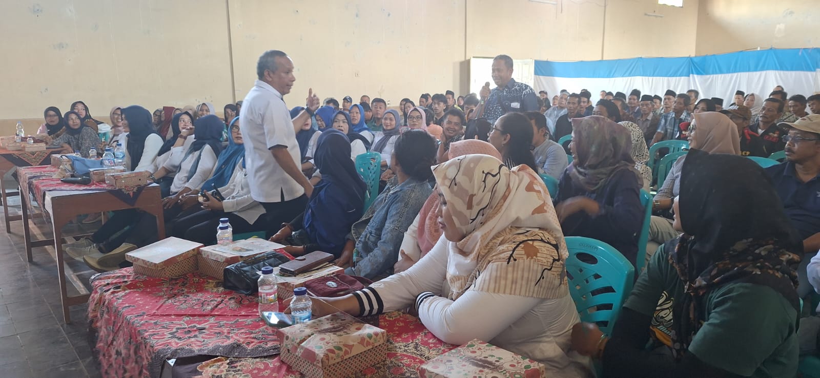 Sosialisasi pentingnya manfaat program jaminan sosial ketenagakerjaan kepada seluruh elemen masyarakat.