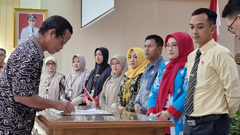 Berbagai elemen masyarakat memberikan dukungan terhadap peningkatan mutu pelayanan adminduk di Kota Magelang, Kamis (27/2/2025).  &nbsp;
