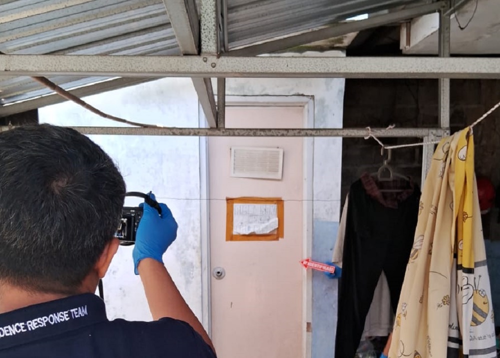 Di kamar mandi kos Jalan Sarangan, Kelurahan Pudakpayung, Kecamatan Banyumanik, Kota Semarang ini terduga pelaku berinisial AAD, 24, warga Gedanganak, Ungaran Timur melakukan aborsi.