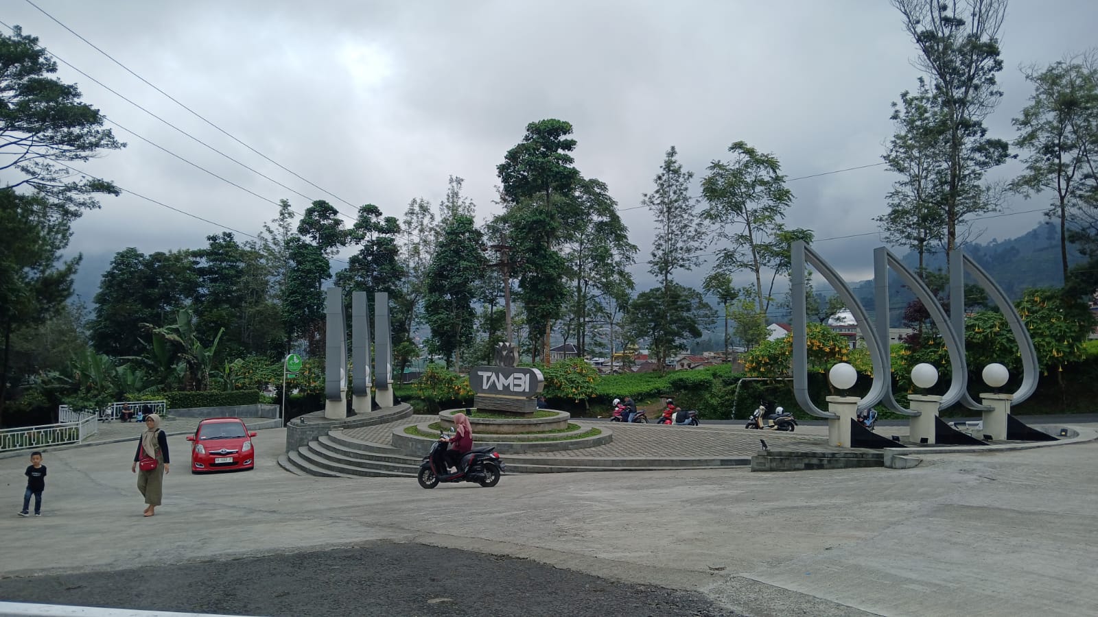 Tambi Tea Resort yang terletak di Desa Tambi, Kecamatan Kejajar, Wonosobo bersiap menyambut libur Lebaran.