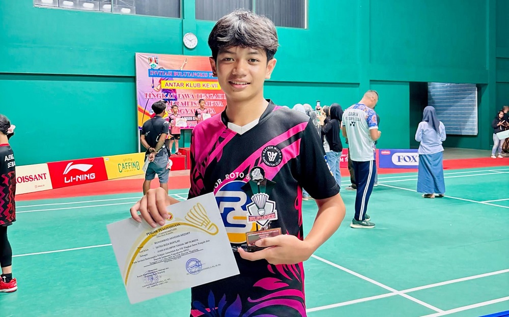 Siswa SMP Mutual Kota Magelang Muhammad Akhdan Arzaky meraih juara 3 bulutangkis tingkat Jawa Tengah dan DIJ.
