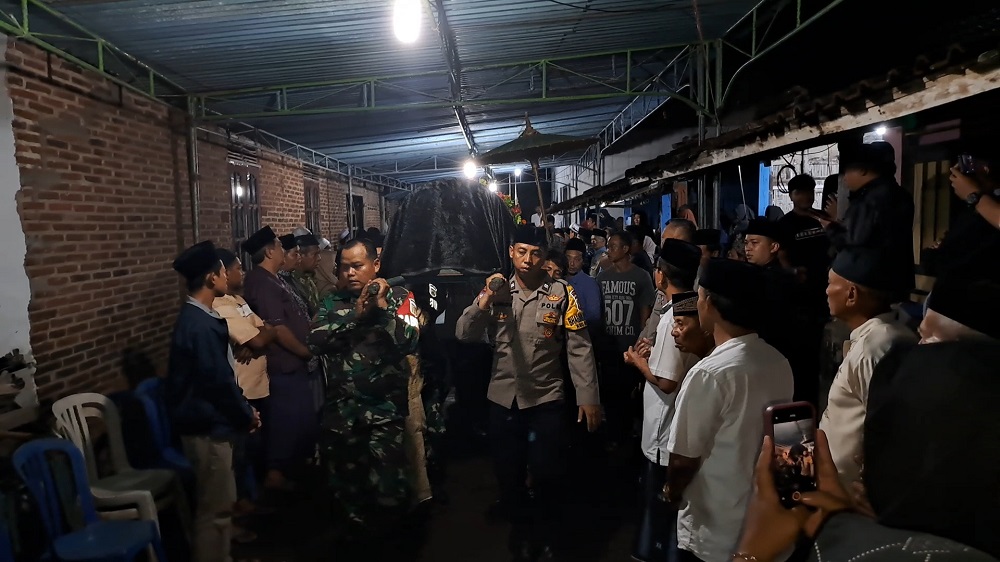 Suasana di rumah duka Isna Hayati di Mendut I RT 1 RW 1, Mendut, Mungkid, Kabupaten Magelang.