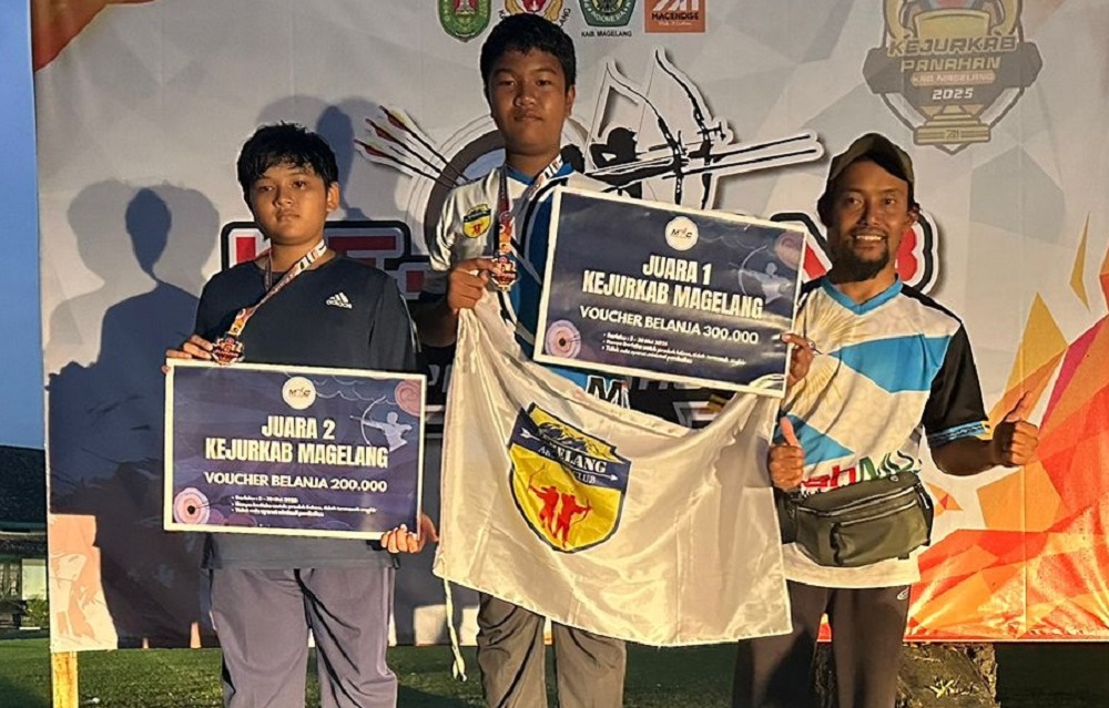 Bonang Suryo Jatmiko, salah satu atlet panahan SMP Mutual Kota Magelang yang baru meraih juara 2.