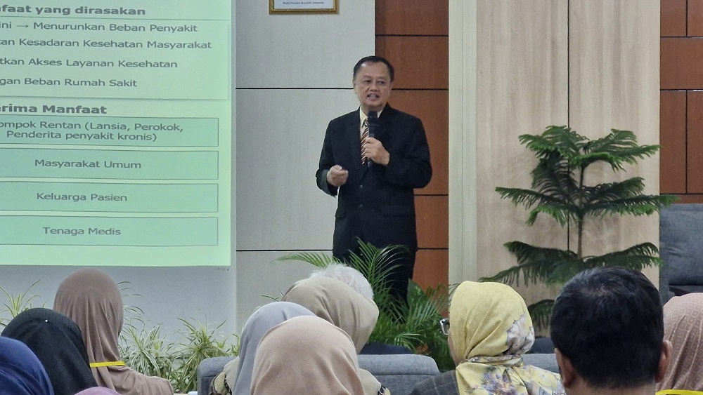 Wakil Wali Kota Magelang dr Sri Harso, Makes, SpS, sekaligus menjadi pemateri perwakilan Dewan Pendidikan dan Pelatihan ARSADA pusat.