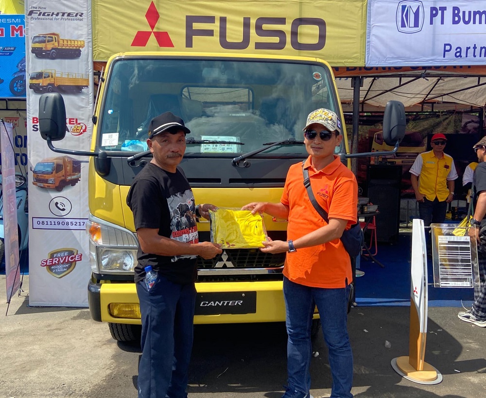 PT Krama Yudha Tiga Berlian Motors beserta dealer PT Bumen Redja Abadi Magelang menjadi sponsorship dalam event tahunan Kontes Sapi APPSI Season 2 di Boyolali.