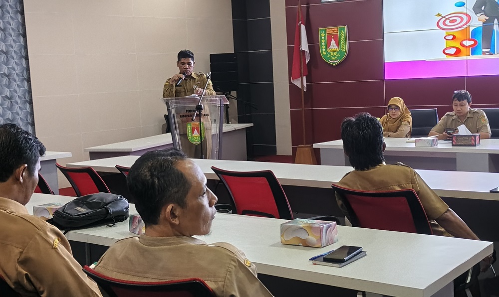 Kepala Diskominfo Kabupaten Magelang Budi Daryanto membuka Forum Perangkat Daerah Penyusunan Renstra Diskominfo Kabupaten Magelang Tahun 2025-2029