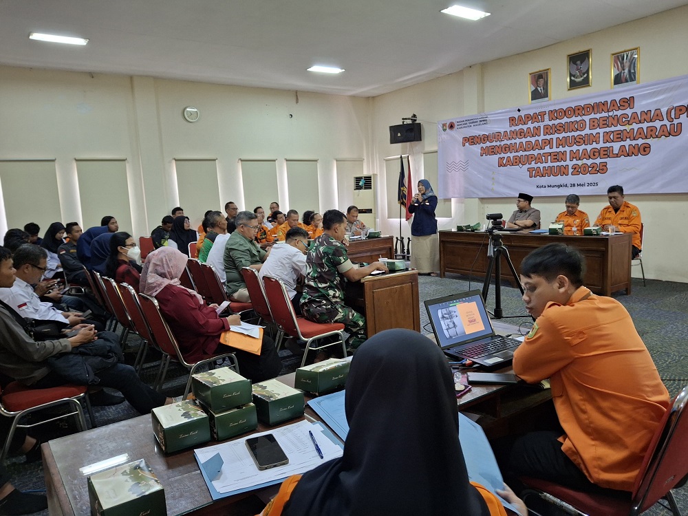 Rapat koordinasi antisipasi peralihan musim di Kabupaten Magelang.