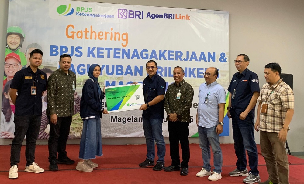 Gathering Agen BRILink&rdquo; kolaborasi dengan BPJS Ketenagakerjaan yang berlangsung hangat di Borobudur Internasional Golf, Kamis (5/6/2025).