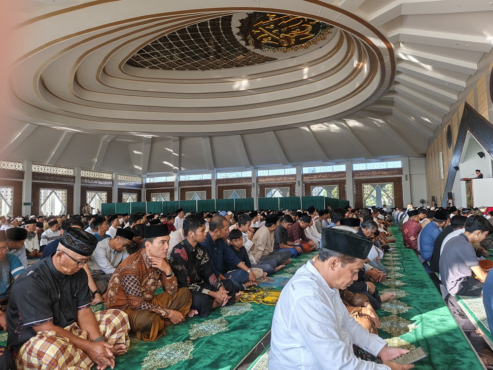 Suasana shalat Idul Adha di MAJT An-Nuur Kabupaten Magelang, Jumat (6/6/2025).
